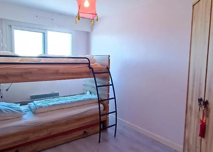 Vue Sur Chenal - Parking