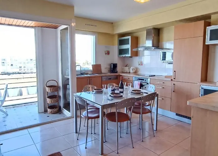 Vue Sur Chenal - Parking Apartamento